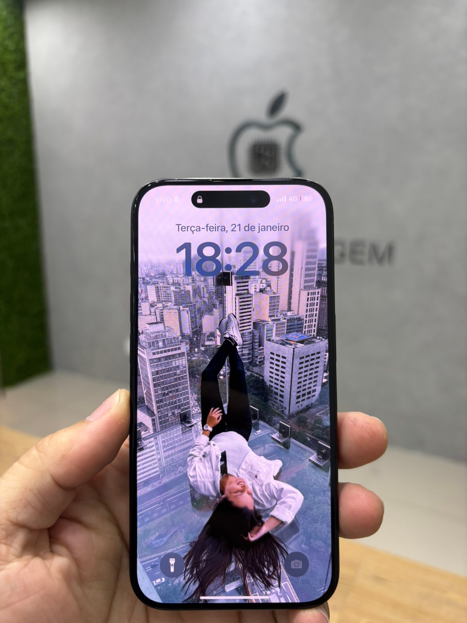 iPhone 15 Pro não liga